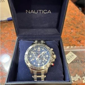 Nautica Mens N19509G NST Chronograph Watch